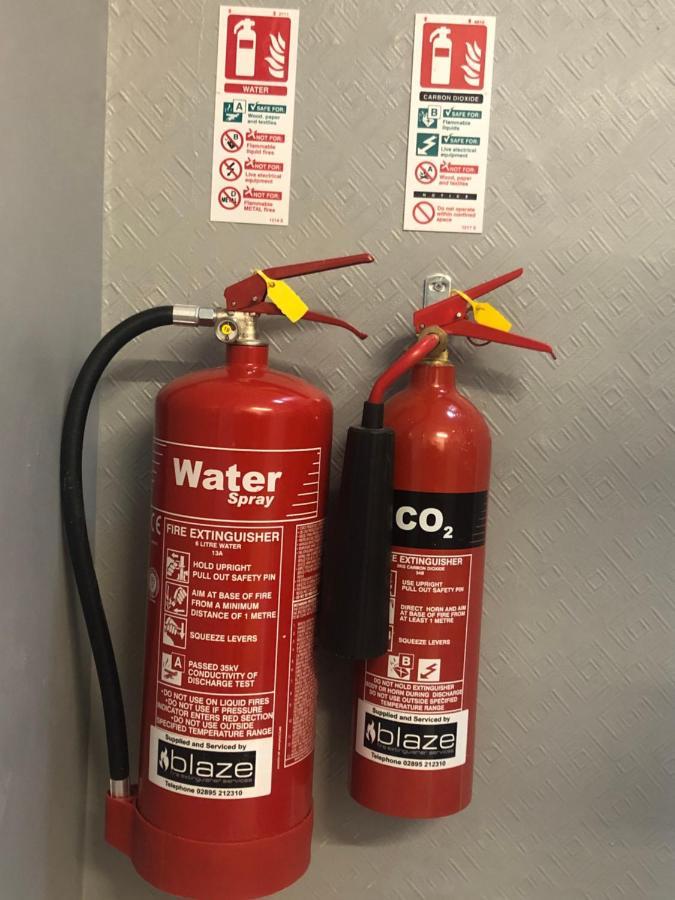 Belfast Duplex Apartment Siren Stays المظهر الخارجي الصورة