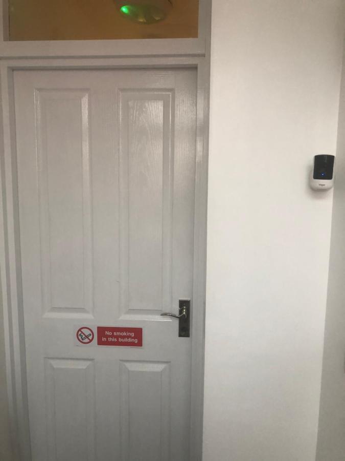 Belfast Duplex Apartment Siren Stays المظهر الخارجي الصورة